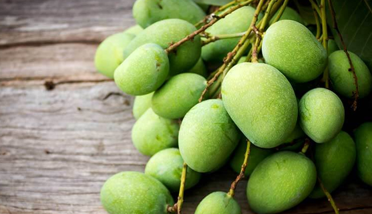 9 Amazing Health Benefits of Eating Raw Mangoes