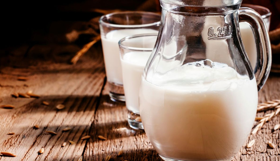 9 DIY Ways To Use Raw Milk for Skin and Hair