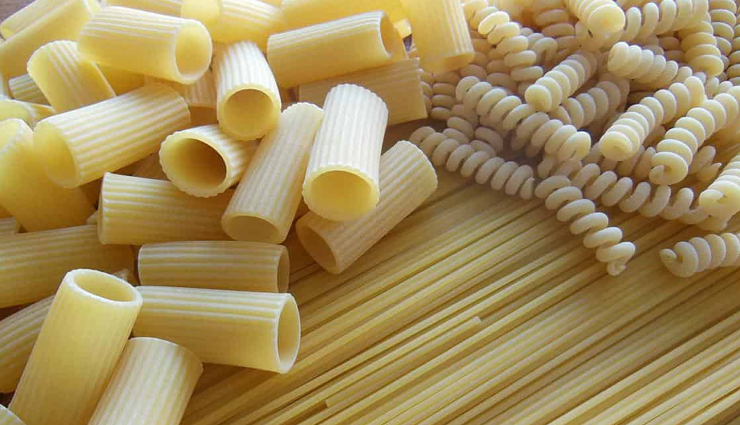 creamy kale pasta recipe,wednesday dinner recipe,healthy pasta dishes,kale recipes,creamy pasta sauce,easy dinner recipes,vegetarian pasta recipe,homemade pasta dishes,flavorful pasta recipes,nutritious dinner options,quick pasta recipes,creamy pasta with kale,creamy pasta sauce recipe,comforting dinner ideas,delicious vegetarian meals