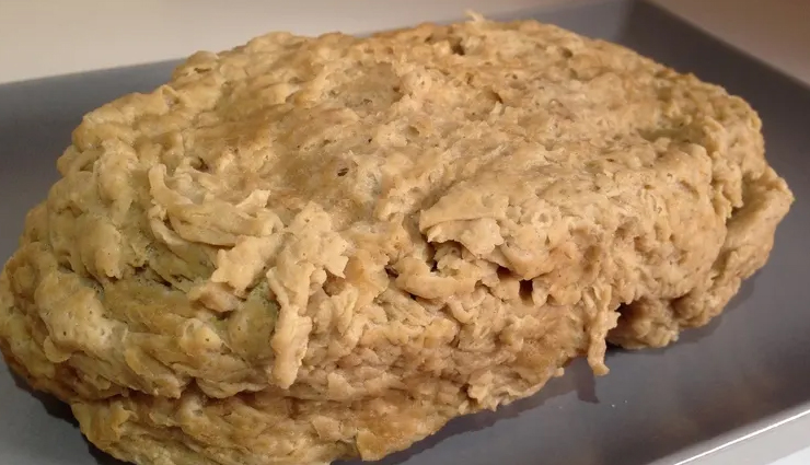 seitan nutrition,seitan benefits,seitan side effects,how to make seitan,homemade seitan recipe,plant-based protein,wheat gluten protein,complete protein source,vegan meat substitute,seitan health benefits,seitan dietary information,seitan protein content,seitan gluten sensitivity,seitan celiac disease,seitan allergic reactions