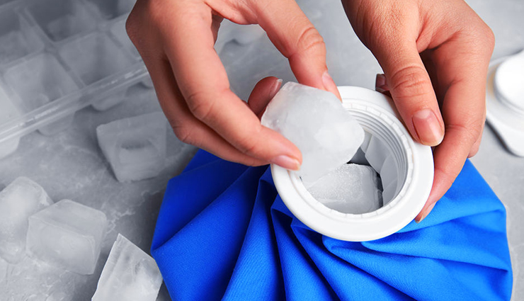 home remedies for razor burns,treat razor burns naturally,effective razor burn treatments,how to soothe razor burns,remedies for razor bumps,healing razor burn at home,natural solutions for razor burns,prevent razor burn,soothing remedies for razor burn,best treatments for razor bumps