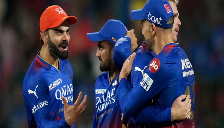 RCB V/s CSK: आहत, क्रोधित एमएस धोनी खिलाड़ियों से हाथ मिलाए बिना चले गए
