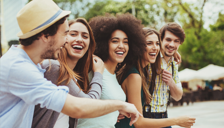 12 Ways To Help You Reconnect With Old Friends