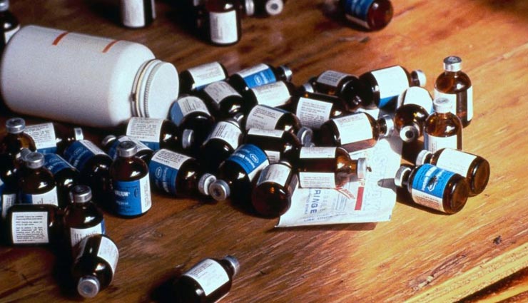 अब तक का सबसे बड़ा नरसंहार, 900 से ज्यादा लोगों ने की एकसाथ आत्महत्या, कारण बना अंधविश्वाश weird news,weird story,900 people commit suicides,suicides due to superstitious,jonestown mass suicide