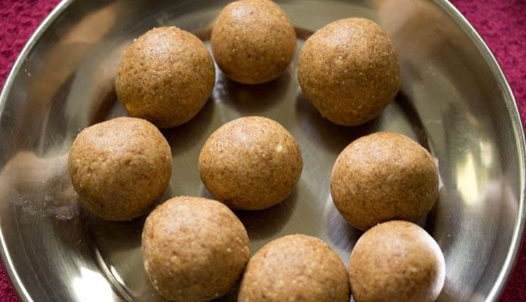 दिवाली स्पेशल : मूंगफली के स्वादिष्ट लड्डू, देते है अपना अनोखा स्वाद #Recipe