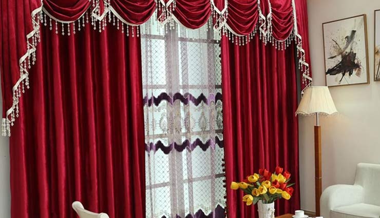 choose dark curtains for your home in winters,tips to choose curtains,curtains for home,dark color curtains,household tips,home decor , सर्दियों में अपने घर को किस तरह के पर्दो से सजाएं, हाउसहोल्ड टिप्स, होम डेकोर टिप्स 