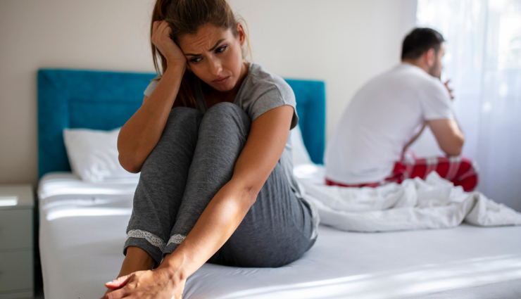 relationship warning signs,subtle red flags in love,warning signals in a relationship,signs of trouble in a partnership,relationship red flags to watch for,hidden warning signs in love,subtle indicators of relationship issues,relationship red flags checklist,unnoticed warning signals,quiet signs of relationship concerns,identifying subtle relationship issues