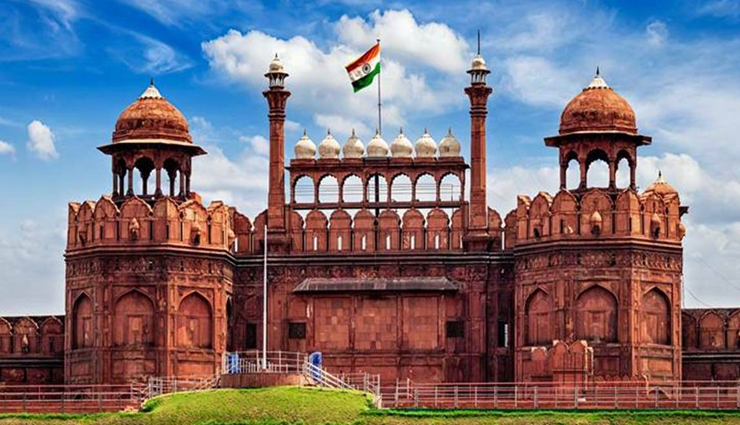 major attraction in agra,holidays,travel,tourism