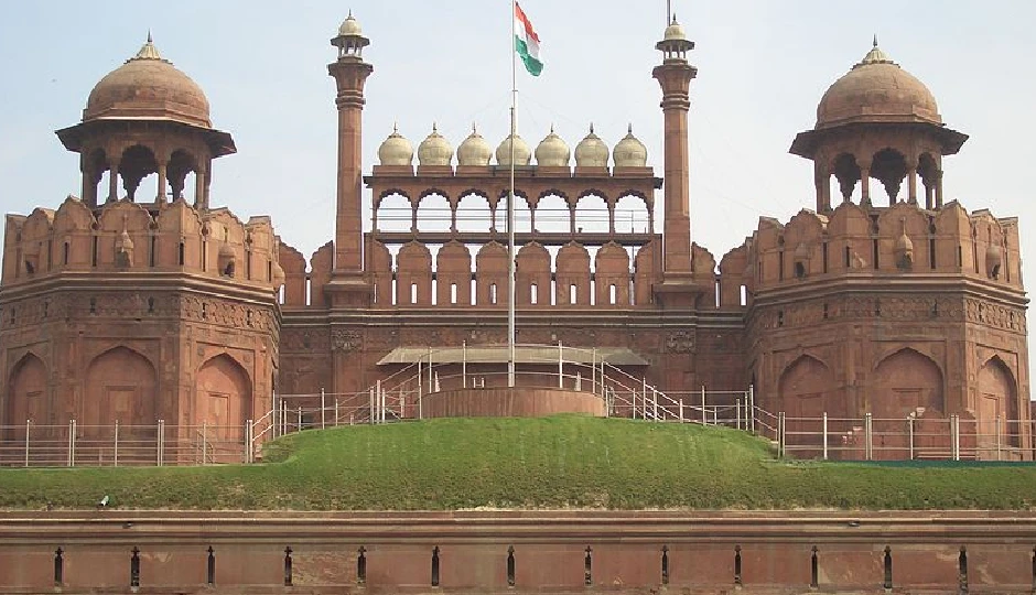 दिल्ली ब्लास्ट के बाद लाल किले में पहला बड़ा धार्मिक-सांस्कृतिक आयोजन, पुलिस हाई अलर्ट पर