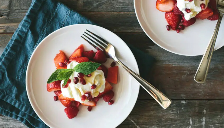 Recipe- Healthy To Eat Red Fruit Salad With Honeyed Yogurt
