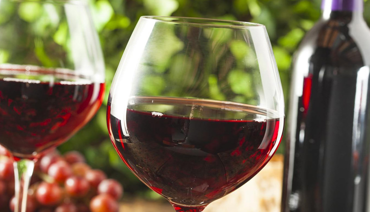 red wine,beauty benefits of red wine,beauty tips,skin care tips