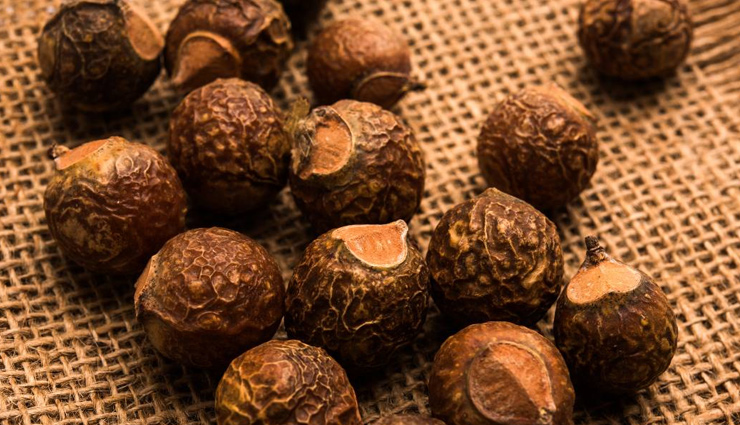 clove water for hair,hair care with clove water,benefits of clove water for hair,clove water properties,stimulate hair growth with clove water,clove water and hair loss prevention,clove water for hair health,clove water for dandruff,clove water for scalp infections,clove water for head lice treatment,clove water for hair strength,clove water for premature graying,side effects of clove water,using clove water for hair growth,clove water and reetha hair cleansing,clove water and honey hair conditioner,clove water avocado and rosemary oil hair growth mask,clove water hibiscus and yogurt hair conditioning mask,clove water and aloe vera leave-in conditioner,clove water and methi hair mist,preparing clove water at home,diy clove water,homemade clove water,how to make clove water,clove water recipe for hair