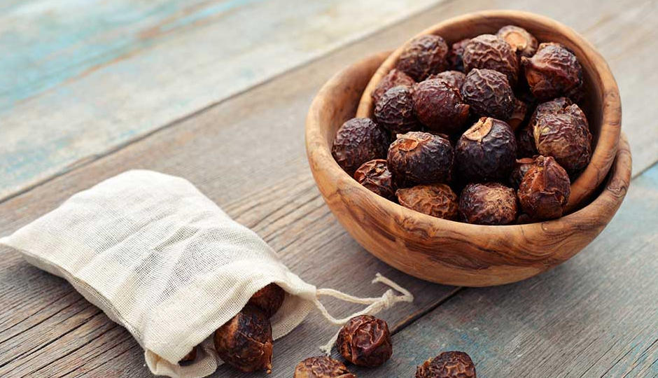 8 DIY Ways To Use Reetha for Skin and Hair