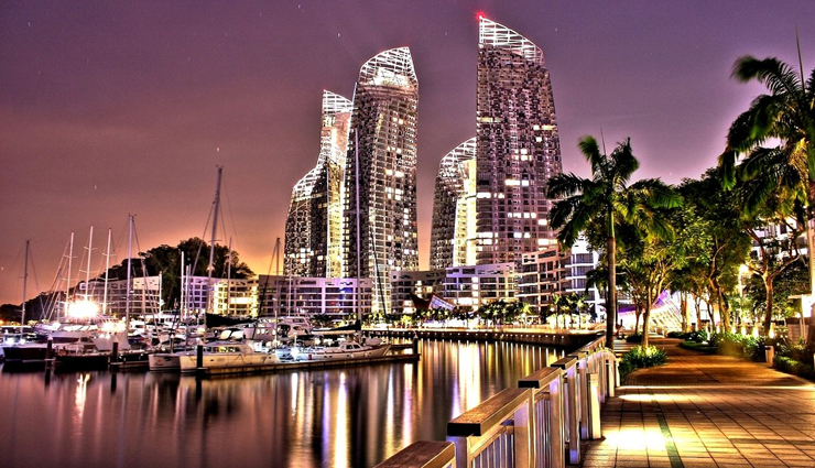 singapore rocked in architecture form