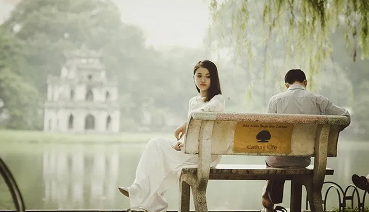 tips to stay normal while going through a divorce,mates and me,relationship tips