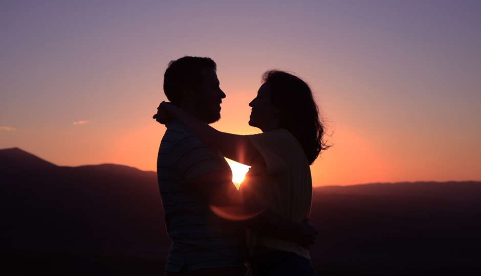 10 Things To Look for in a Relationship