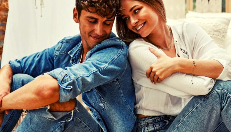10 Signs She Wants a Relationship and is Serious About You