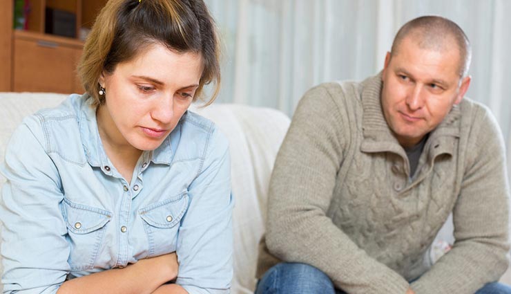 ये 5 बातें बनती हैं शादीशुदा रिश्तों में लड़ाई का कारण, इनसे दूरी रखने में ही भलाई relationship tips,relationship tips in hindi,fight in relationship,reason of fight in relationship