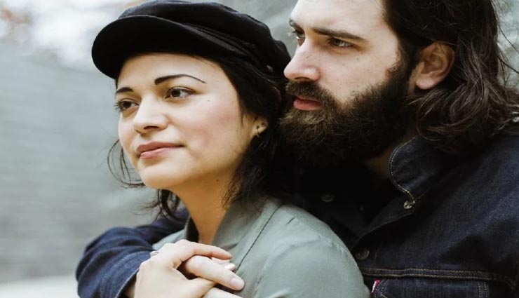 साथ में मूवी देखना बढ़ाएगा आपके रिश्ते की मजबूती, दूरियां होगी कम