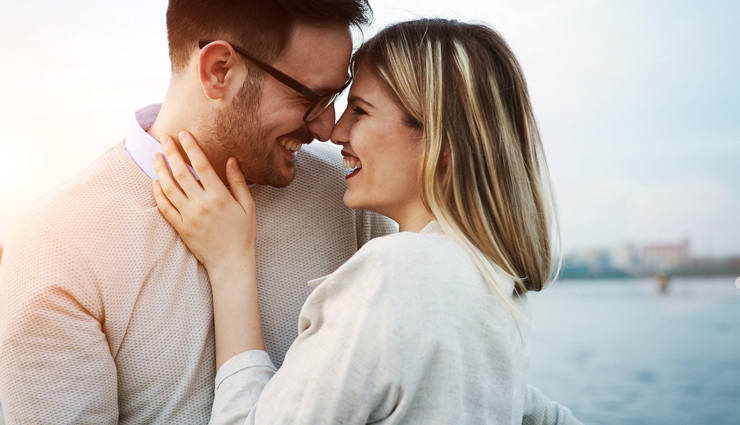 relationship expectations,realistic relationship standards,managing expectations in relationships,healthy relationship goals,relationship tips,fostering healthy relationships,setting relationship boundaries,expectations in love,communication in relationships,relationship advice