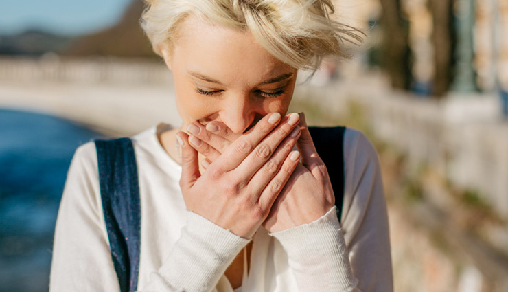 5 Effective Home Remedies To Get Rid of Hiccups