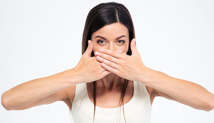 bad breathe,home remedies,mouth smell,Health tips