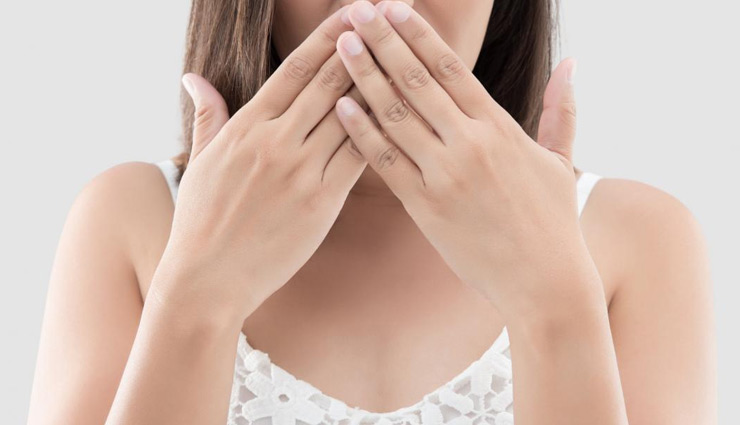 bad breathe,home remedies,mouth smell,Health tips