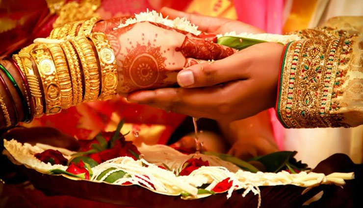 विवाह में आ रही बाधाओं को दूर करते है, सावन के गुरुवार में किये गए ये ख़ास उपाय 