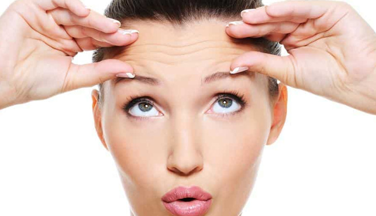 उम्र के साथ झुर्रियों का बढ़ना आम समस्या, ये घरेलू उपाय दिलाएँगे आपको इनसे छुटकारा 