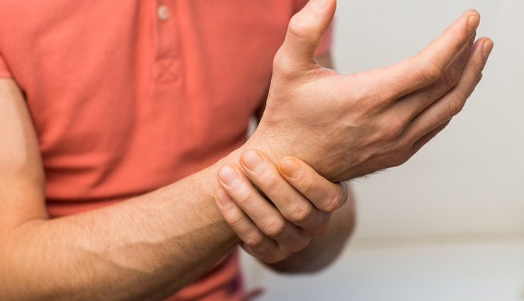 home remedies,wrist pain,Health,Health tips,simple health tips,wrist pain relief,health tips hindi