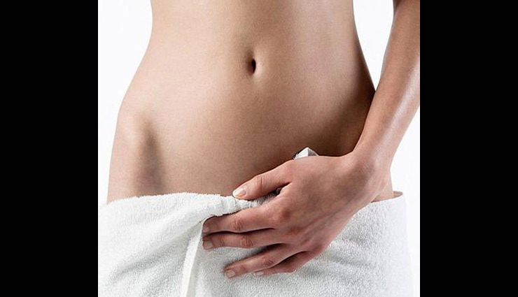 बारिश के दिनों में इस तरह बचाए वजाइना को यीस्ट इन्फेक्शन से 