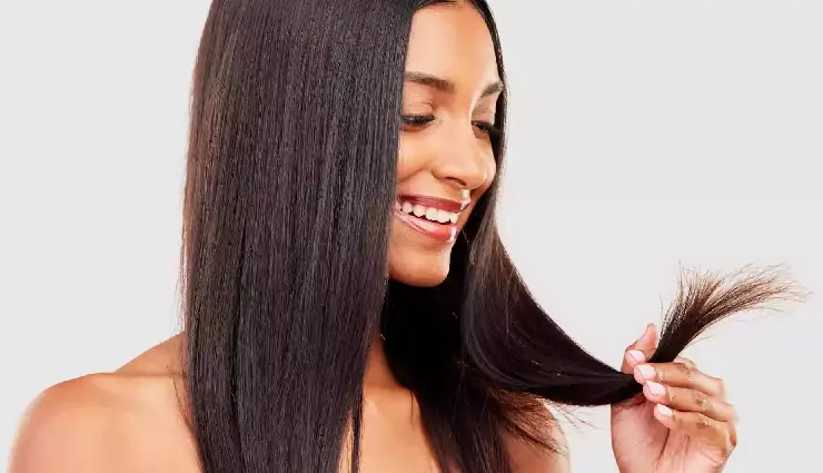 coconut oil benefits,coconut oil for skin,coconut oil for hair,natural moisturizer,hair growth oil,frizz control,skin glow,antimicrobial oil,healthy hair tips,radiant skin care