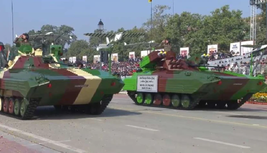 republic day 2026 india,kartavya path parade,indian military power,modern weapons display india,brahmos missile parade,rafale sukhoi flypast,indian army tanks t90 bhishma,arjun mk tank,hmrv vehicle india,indian special forces display,divyastra shaktibaan weapons,akash missile system