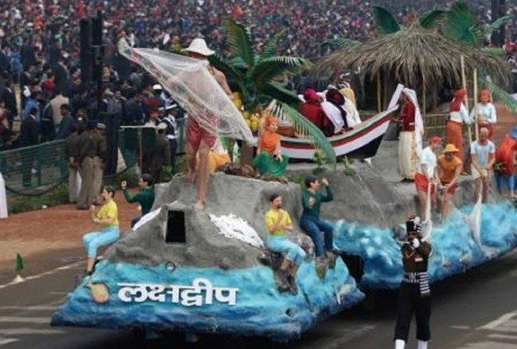 69वां गणतंत्र दिवस : एक नजर में देखिए राजपथ की सारी झांकियों की झलक #PHOTOS 69 republic day