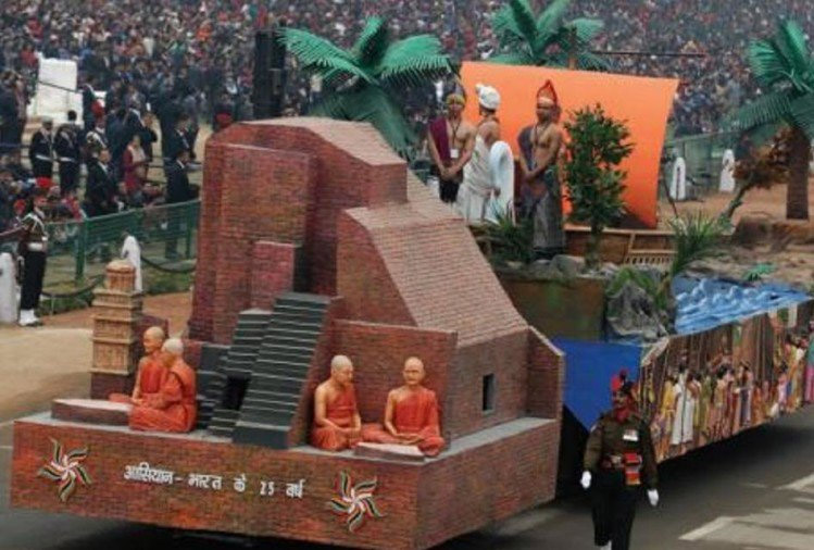 69वां गणतंत्र दिवस : एक नजर में देखिए राजपथ की सारी झांकियों की झलक #PHOTOS 69 republic day