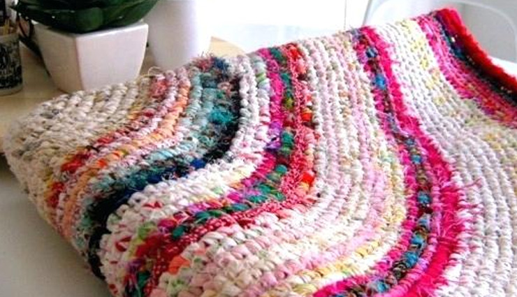 पुरानी बेडशीट का इस तरह करें दुबारा इस्तेमाल, घर को मिलेगा नया लुक