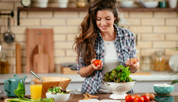 reverse dieting guide,understanding reverse dieting,how to do reverse dieting,benefits of reverse dieting,reverse dieting for metabolism,gradual diet transition with reverse dieting,rebuilding metabolism through reverse dieting,reverse dieting after weight loss,steps to successful reverse dieting,healthy approach to reverse dieting