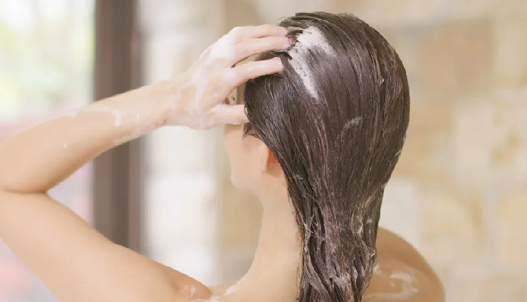 Everything You Need To Know About Reverse Hair Washing