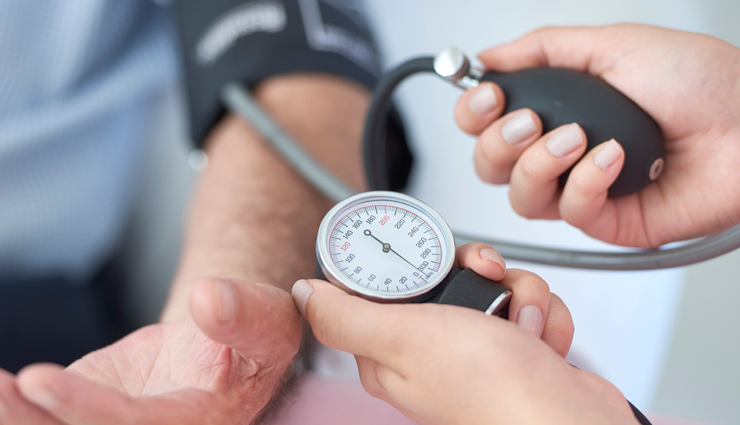 effects of rhubarbs,side effects of rhubarbs,Health tips,fitness tips