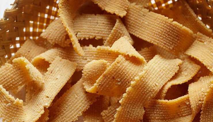 ribbion pakoda,ribbion pakoda recipe,sancks recipes,food,hunger struck