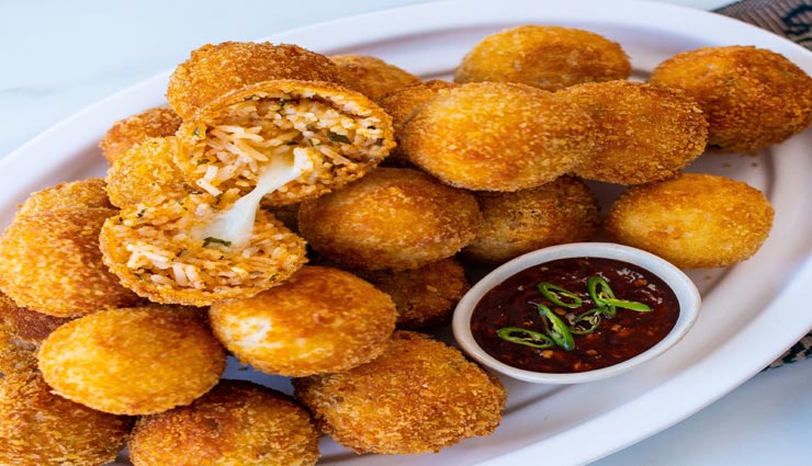 इस तरह बनाए लाजवाब 'राइस बॉल्स', बचे हुए चावल आएंगे काम #Recipe rice balls,rice balls recipe,recipe,recipe in hindi,special recipe,snacks recipe