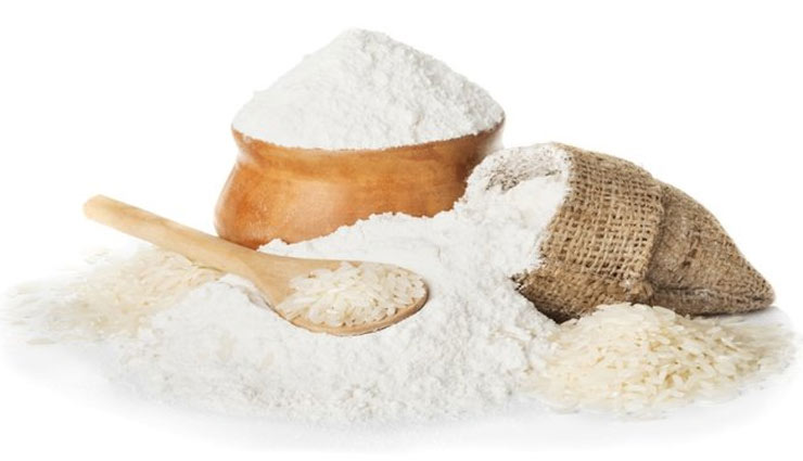 5 Home Made Rice Flour Face Pack For Spot Free Skin