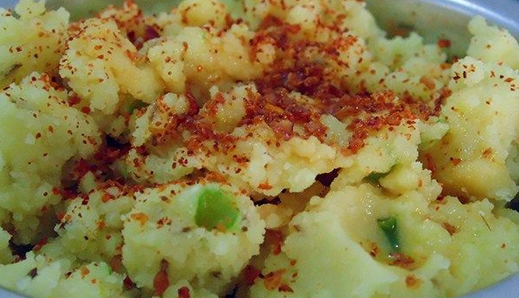 rice flour khichu,khichu recipe,gujrati dish khichu,hunger struck,food