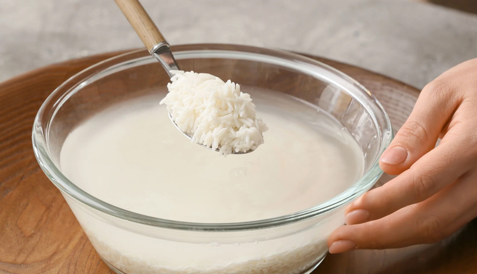 rice water benefits,rice water for skin,rice water for hair,diy beauty remedies,natural skincare,natural haircare,rice water toner,rice water face mist,rice water hair rinse,rice water mask,asian beauty secret,glowing skin,shiny hair,chemical-free beauty,home beauty treatments