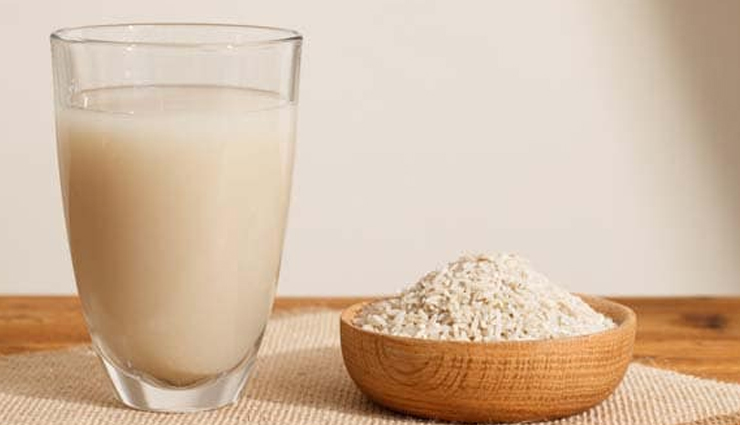 6 Beauty Benefits of Using Rice Water
