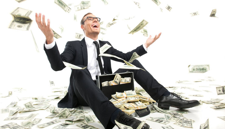 सबसे ज्यादा अमीर होते हैं इन 4 राशियों के लोग 