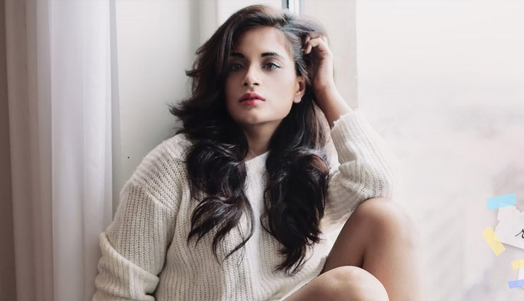 नाना पाटेेकर पर आरोपों केे बाद दो धड़ों में बंट गया बॉलीवुड, इन सेलेब्स ने तनुश्री दत्ता का खुलकर किया समर्थन bollywood,tanushree dutta,harassment case,nana patekar