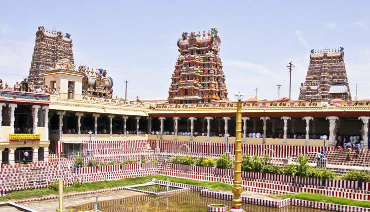 richest temples of india,padmanabhaswamy temple,kerala,tirupati venkateswara temple,andhra pradesh,saibaba shrine,shirdi,vaishno devi temple,jammu,siddhivinayak temple,mumbai