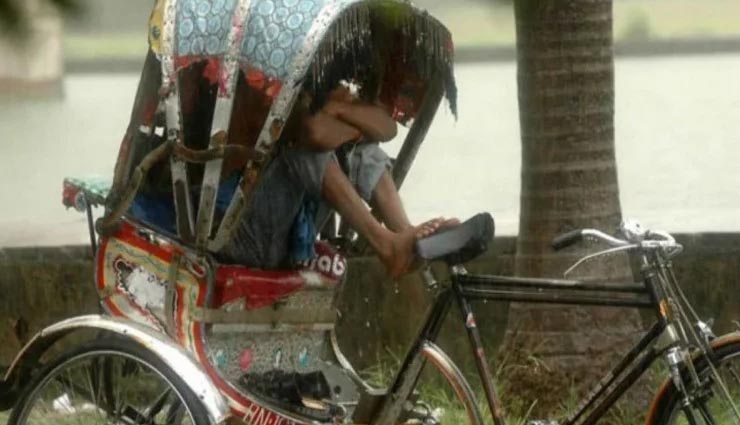 रिक्शेवाले ने इस तरह फंसाई फेसबुक पर हजारों लड़कियां, ली आईपीएस की मदद weird news,weird rickshaw puller,rickshaw puller implores 3000 girls,facebook crime,bareilly