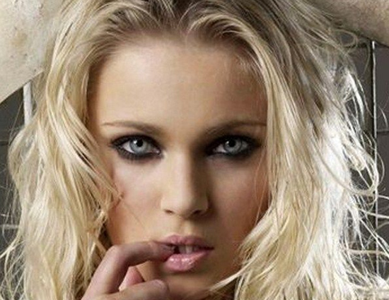 5 Easiest Ways To Get Rid of Chewing Nails